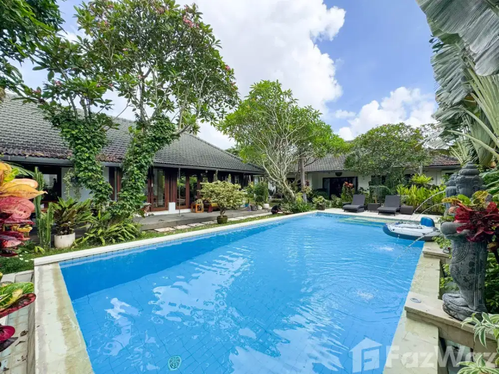 5 Bedroom Villa for sale in Umalas, Bali