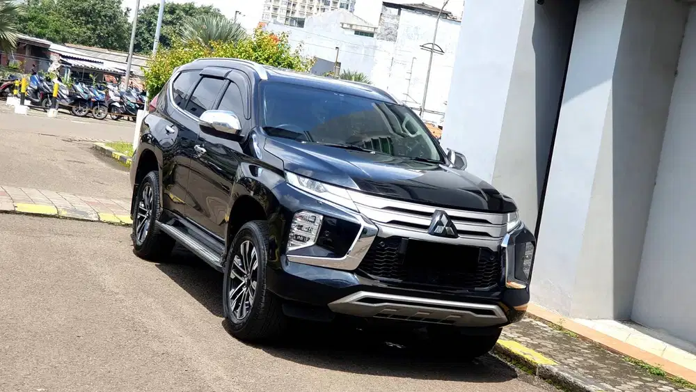 [4X4] Mitsubishi Pajero Sport Dakar Ultimate 2.4 AWD Diesel 2022/2023
