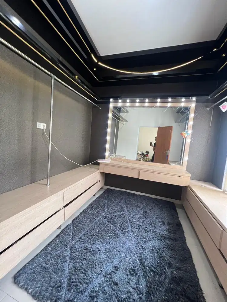 Rumah 2 lantai jual cepat nego banget