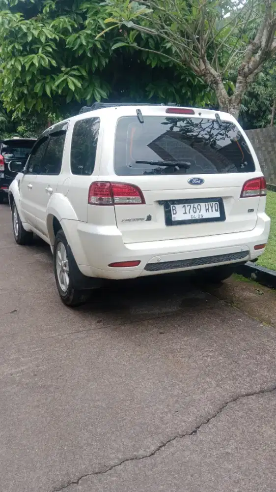 Ford Escape XLT 2,3 2010