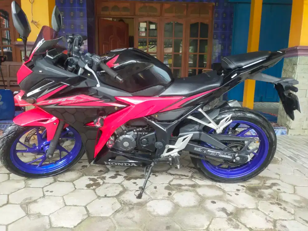 Honda CBR 150 2018 Plat Ad sukoharjo