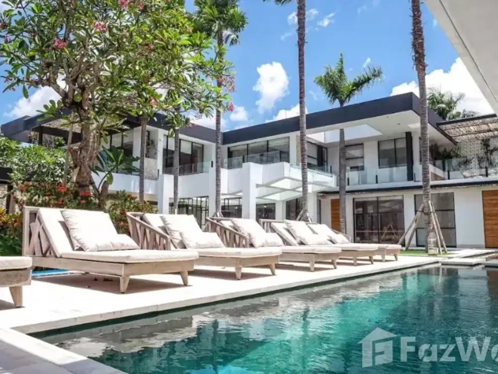 5 Bedroom Villa for sale in Pererenan, Bali