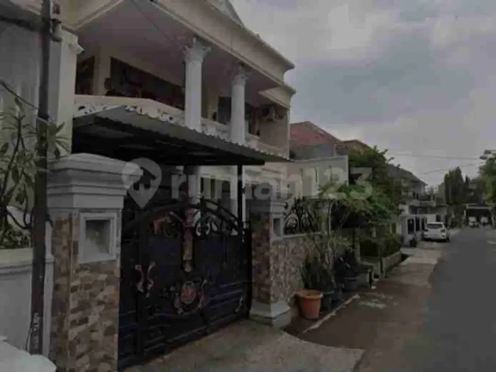 Rumah Siap Huni Akses Jalan 3 Mobil SHM di Tebet