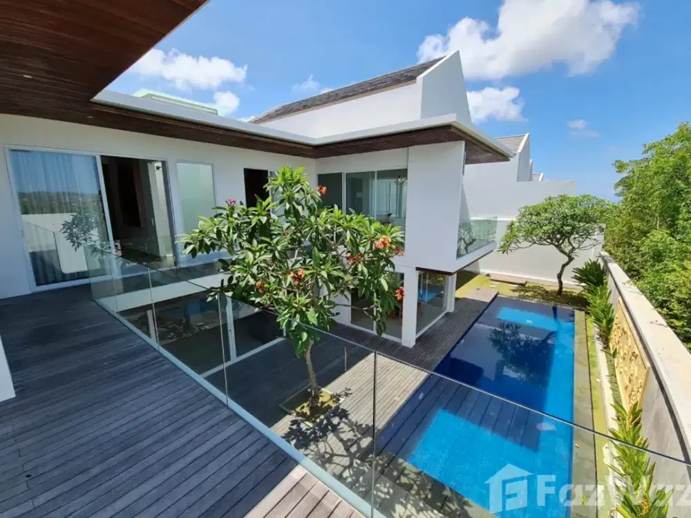 6 Bedroom Villa for sale in Ungasan, Bali