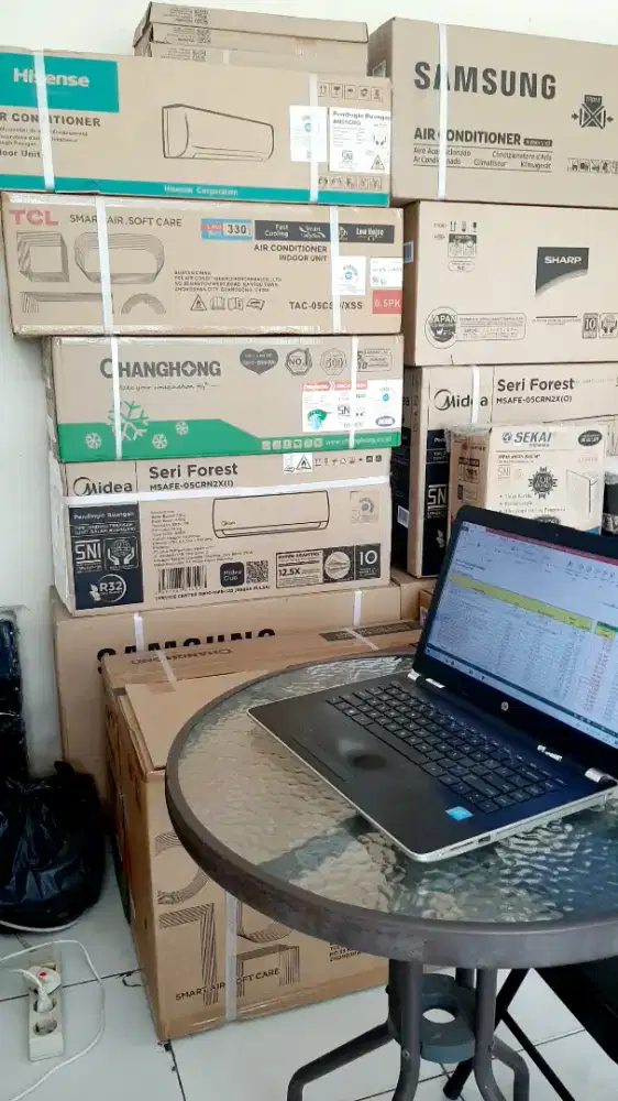 Air Conditioner & Stand Fan