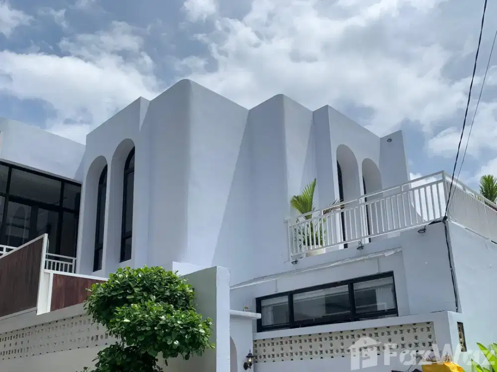 2 Bedroom Villa for rent in Kerobokan, Bali