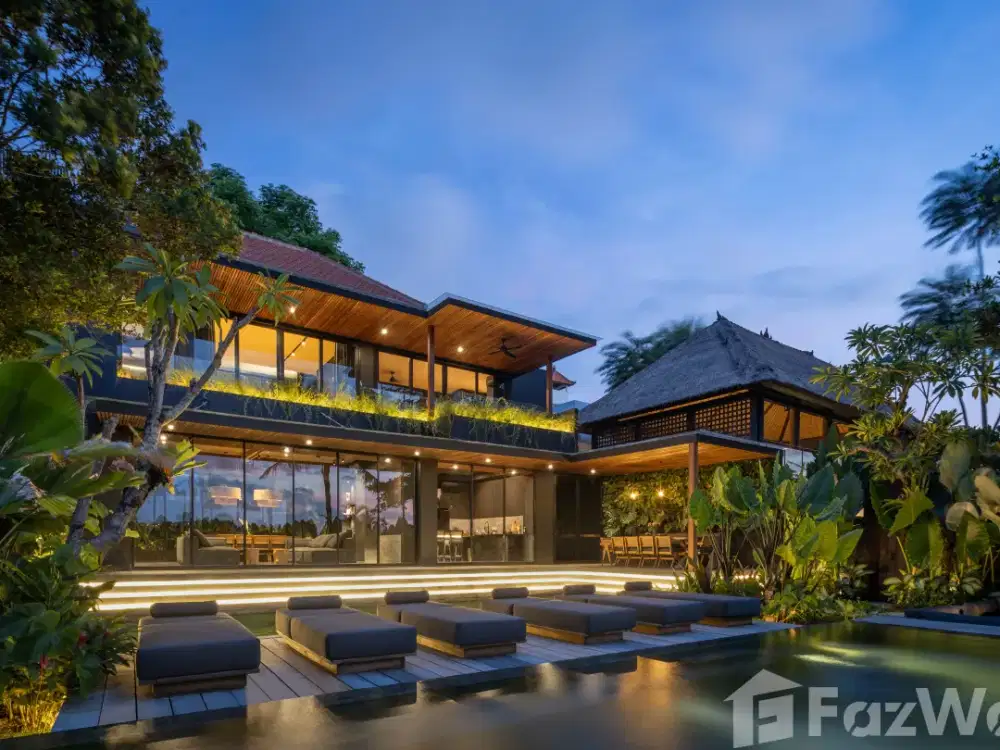 5 Bedroom Villa for sale in Canggu, Bali
