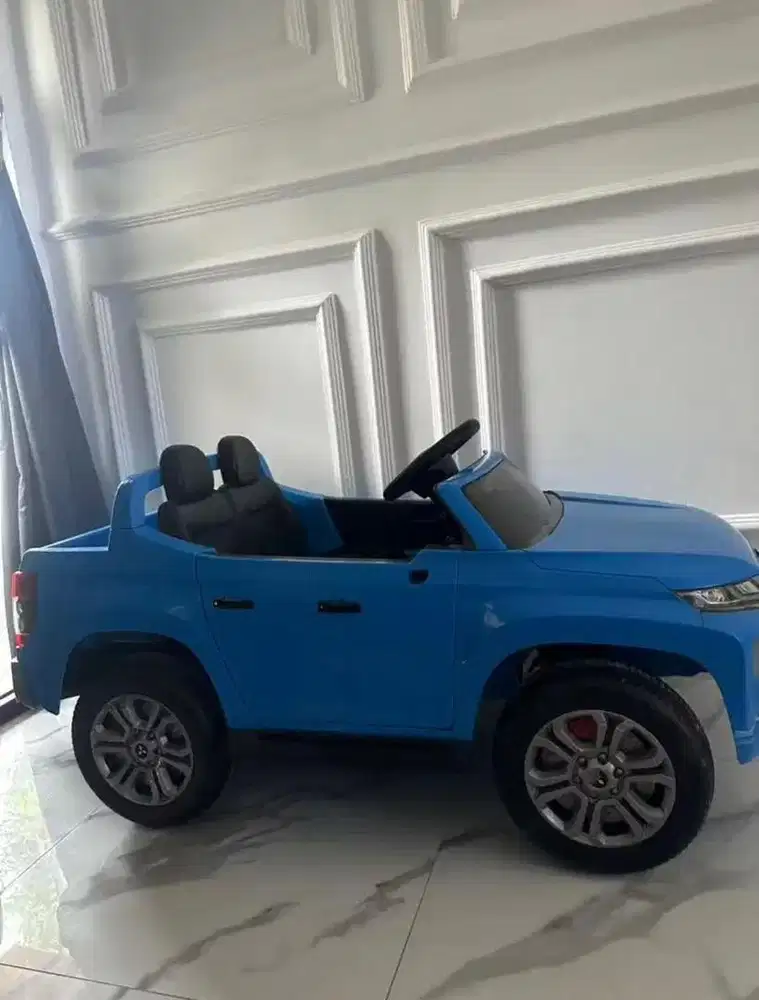 Mobil2 an masih bagus jarang dipake