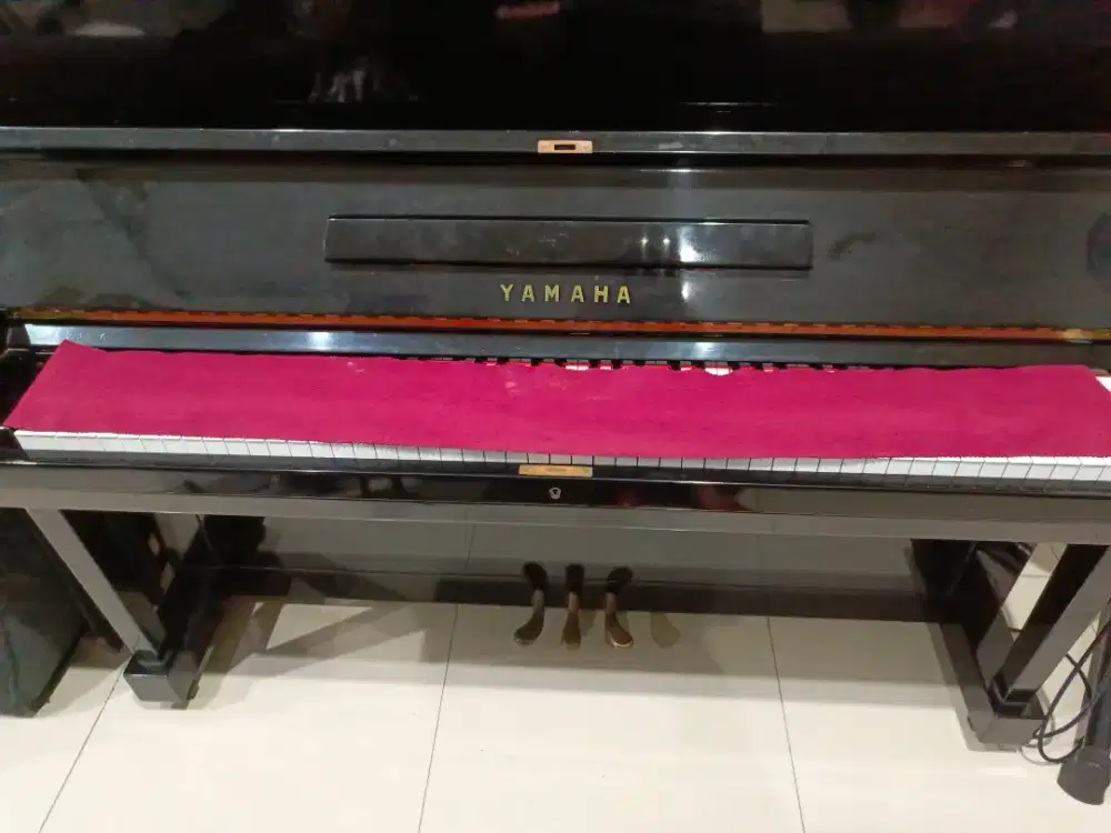 Piano yamaha second