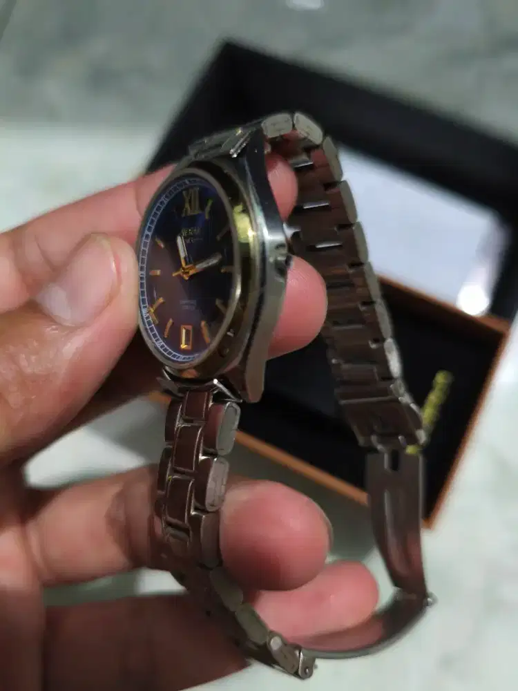Jam tangan Mozaic MC1002L