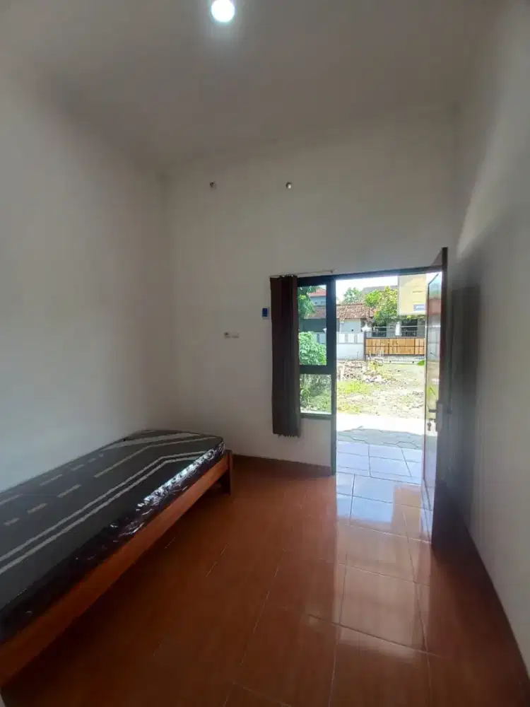 Kost putri Griya Abiwara