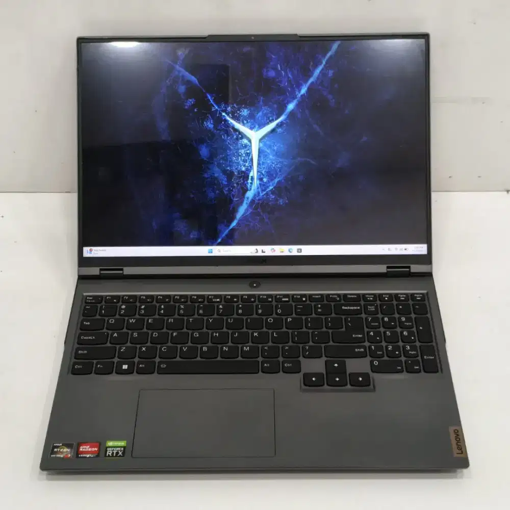 Laptop  Lenovo Legion 5 Pro Ryzen 7 5800H RTX 3070 (8GB) RAM 16/1 TB