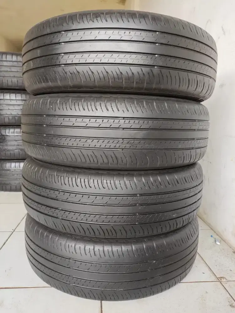 Dunlop Ring 16 215 65 R16