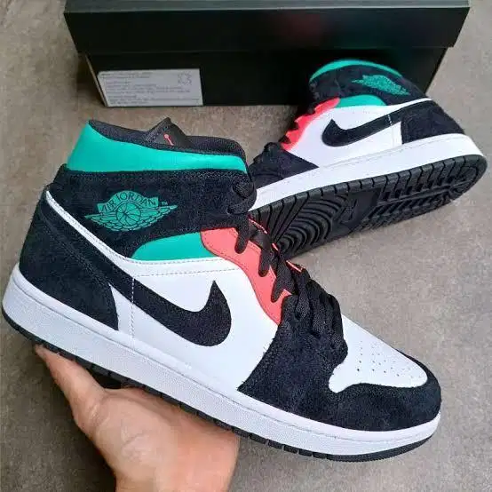 Jordan mid Southbeach Original