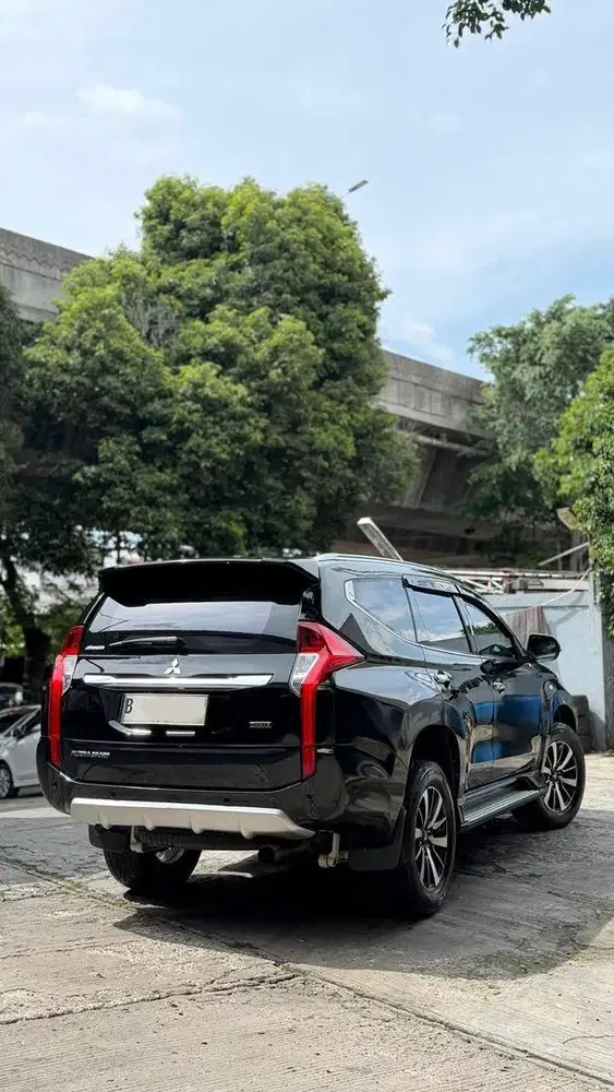 ALL NEW PAJERO 2016 NOT FORTUNER