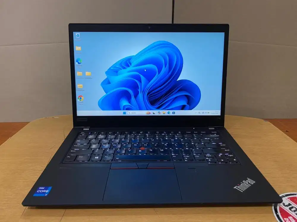 Lenovo ThinkPad T14 Core i7Gen11 Ram 16GB SSD 256GB Slim Mulus Sekali