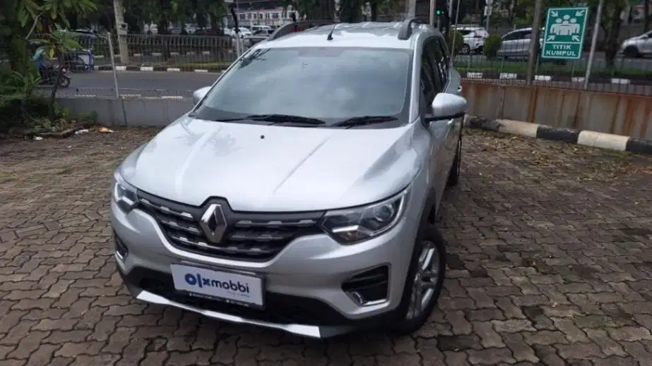 DP Rendah Renault Triber 1.0 RXZ Bensin-AT 2021 HKA