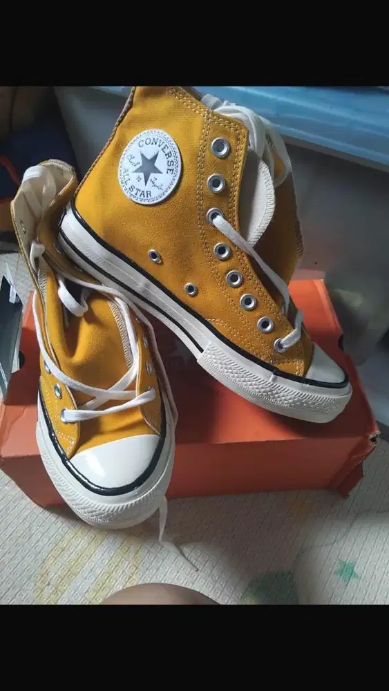 sepatu converse all star