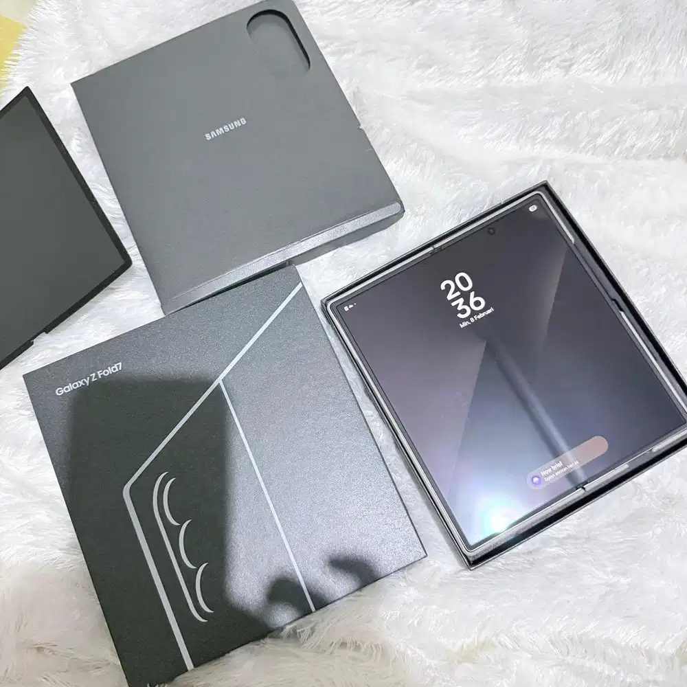 SAMSUNG Z FOLD 7 12/512GB