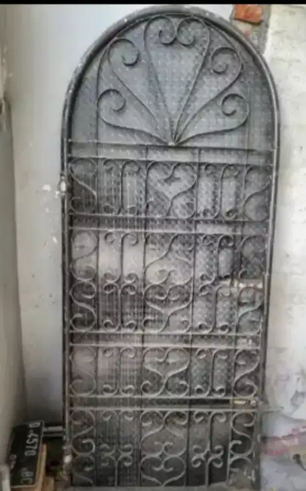 Jual pintu besi masih bagus nego aja