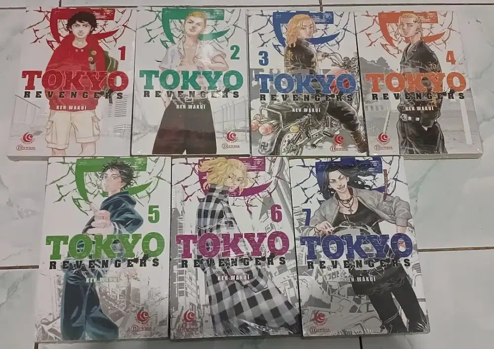 Komik Tokyo Revengers