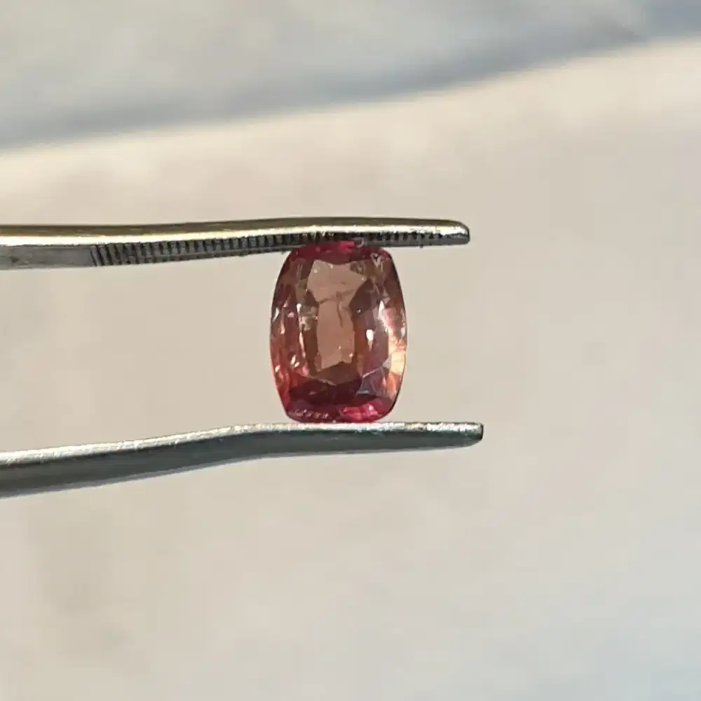 Natural Orange Sapphire No Heated 2.06 crt
