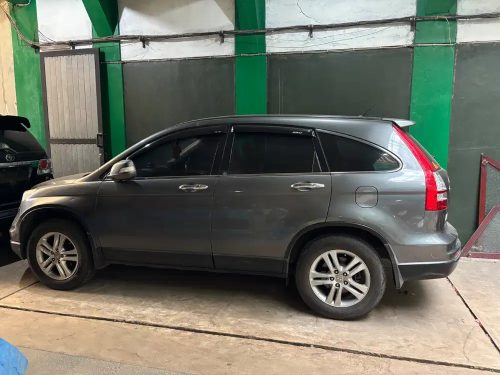 Dijual CRV otomatis 2011/12 abu metalik plat D kodya Bandung