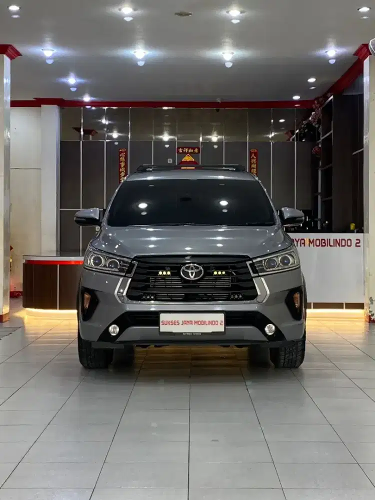 TOYOTA KIJANG INNOVA REBORN 2.4 G MANUAL SOLAR