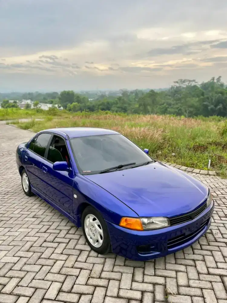 Mitsubishi Lancer 1999 Bensin