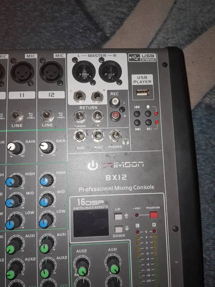 Jual mixer 12 ch, merk Crimson kondisi 99%