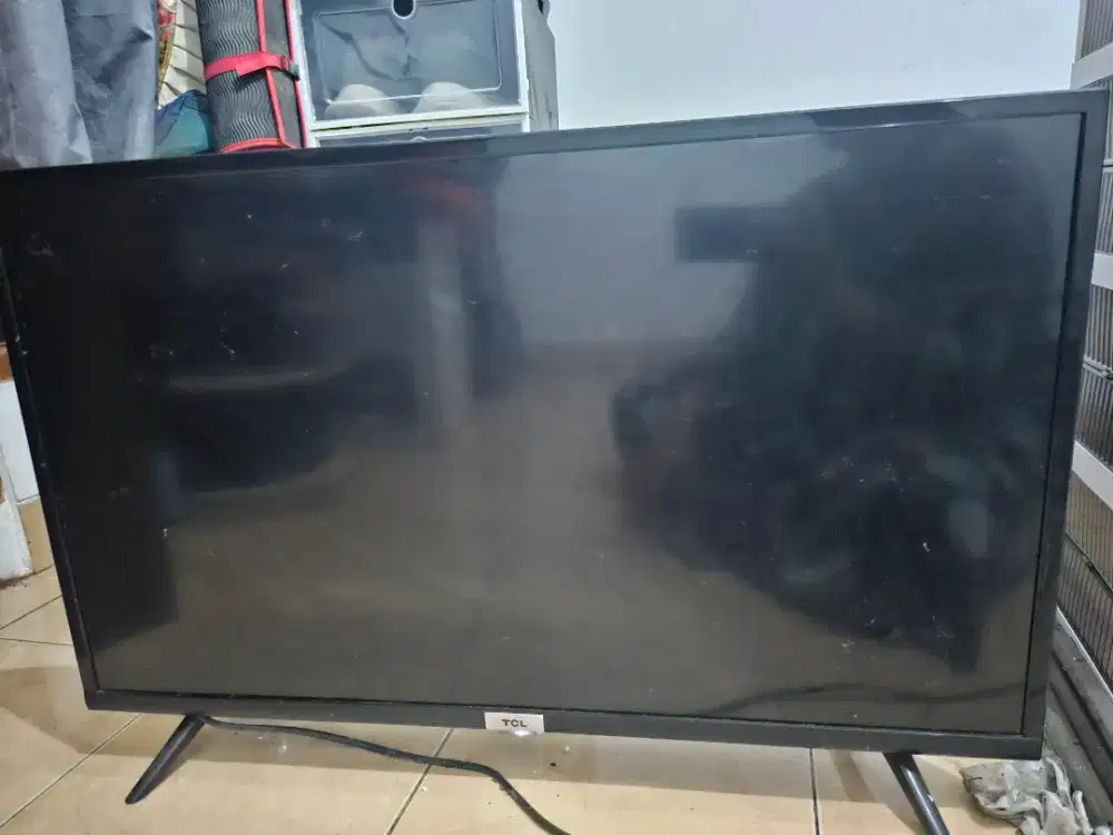 TCL 32 inch LED SMART ANDROID TV 32A3 Bekas Rusak