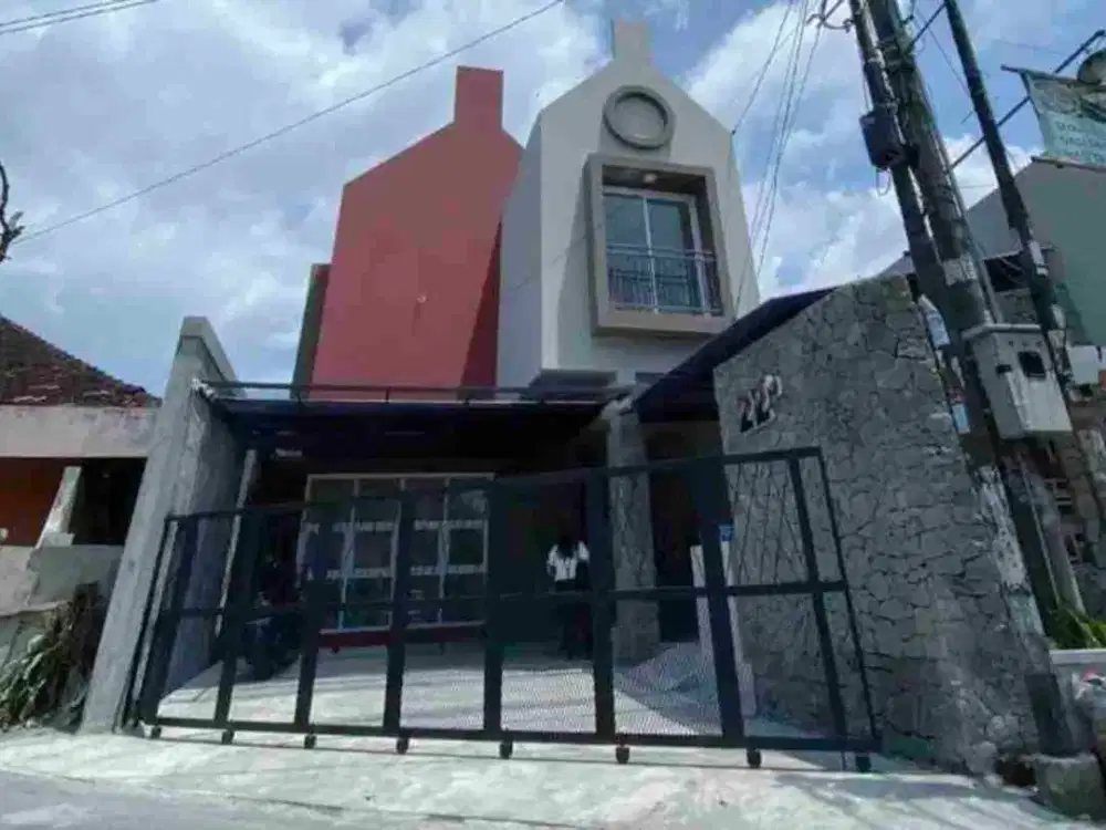 Kost Eksklusif 13 Kamar Full Furnish Seputar Seturan Dekat UPN