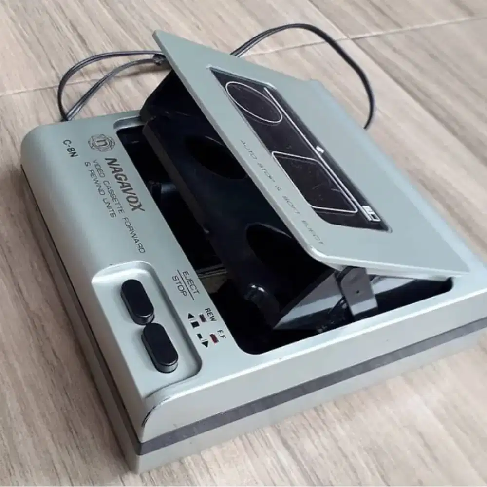 Nagavox video rewind vintage