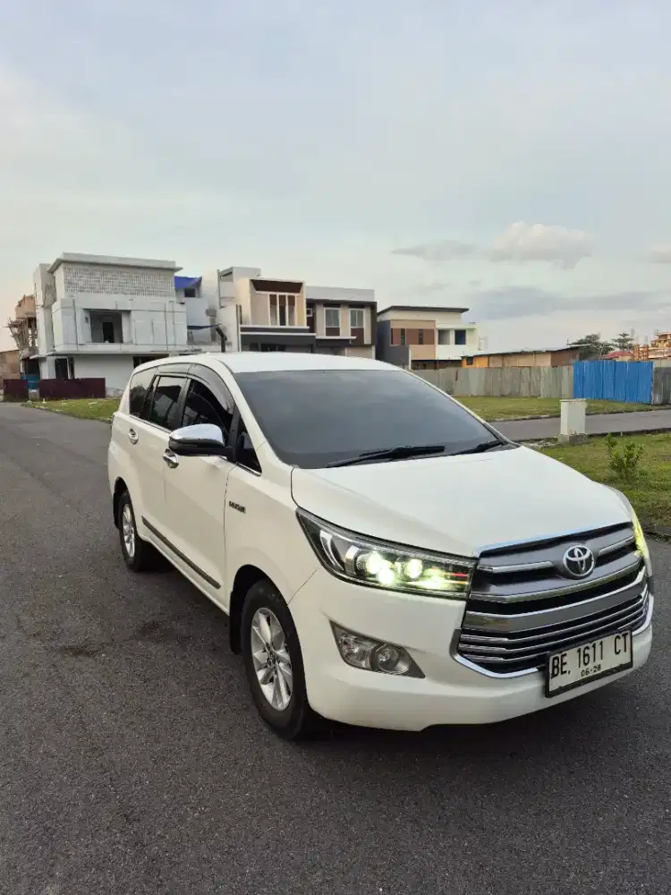 Innova reborn diesel matic 2018