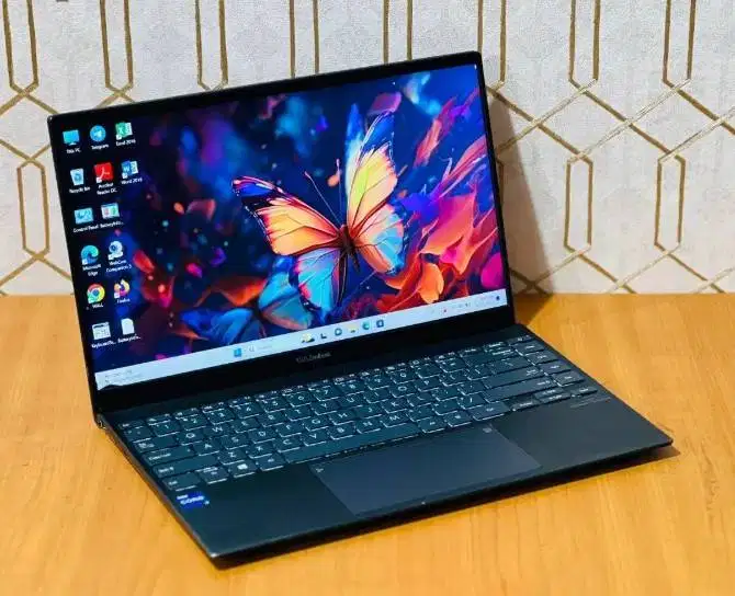 Asus ZenBook UX425EA Core i7 Gen 11th Ram 16/512Gb murah minus dent