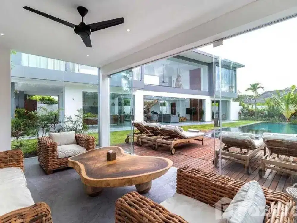 5 Bedroom Villa for sale in Canggu, Bali