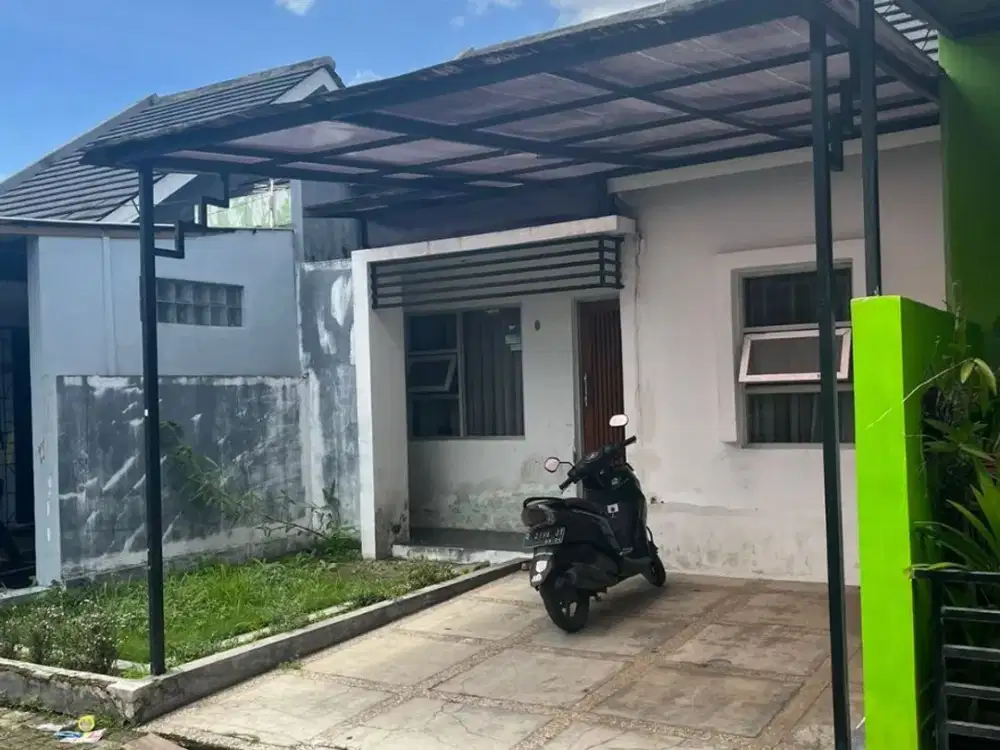 Rumah siap huni area Cisaranten arcamanik. jarang ada