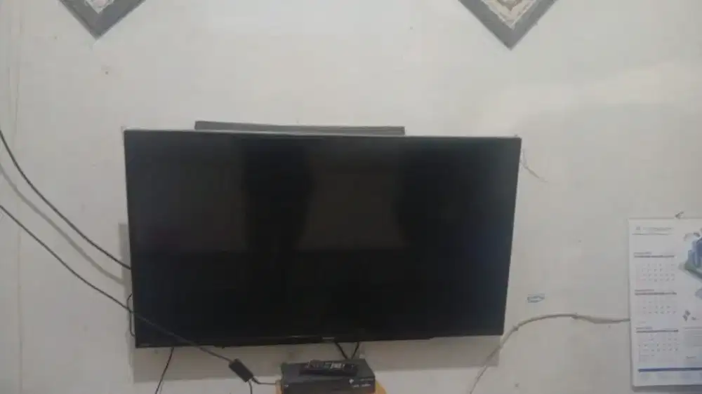 TV  LED 42inchi