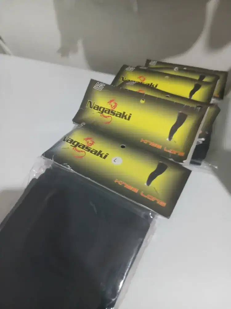 Jual knee long merk nagasaki bahan tebal awet produk import