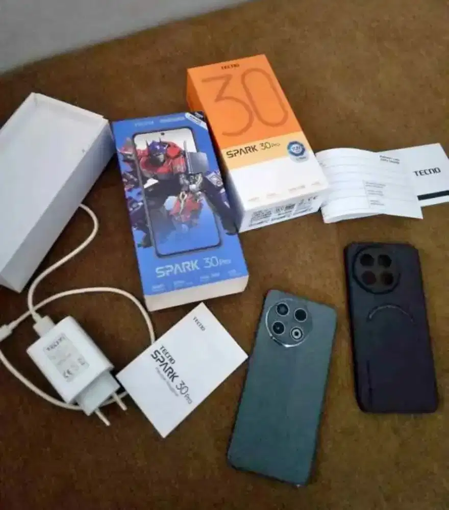 Tecno Spark 30 pro Ram 8/128gb