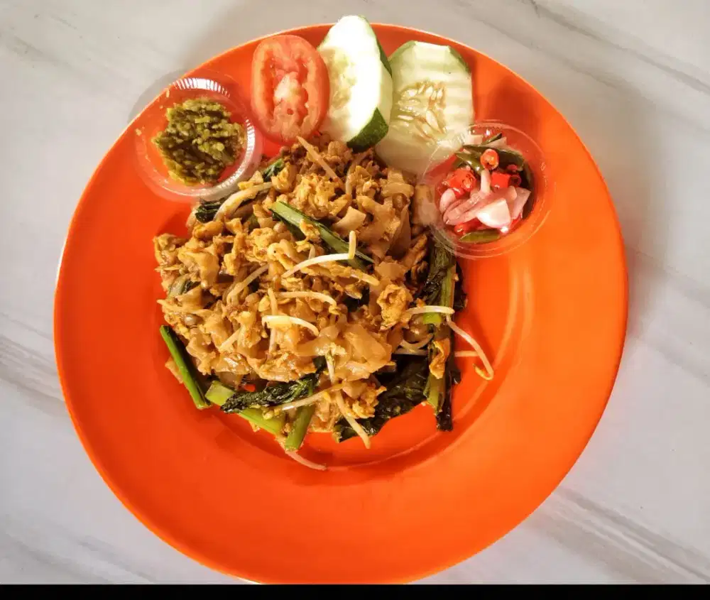 Dicari helper koki khusus cewek