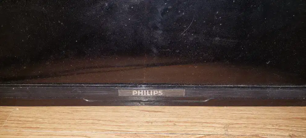 Tv lcd 24 inc merk philips