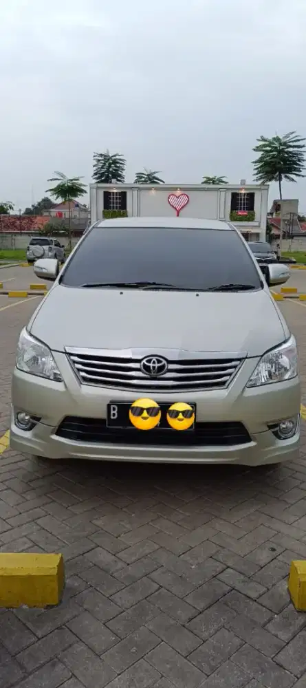 Innova G luxury captain seat sngt istmw g ada duanya buktikan sndri
