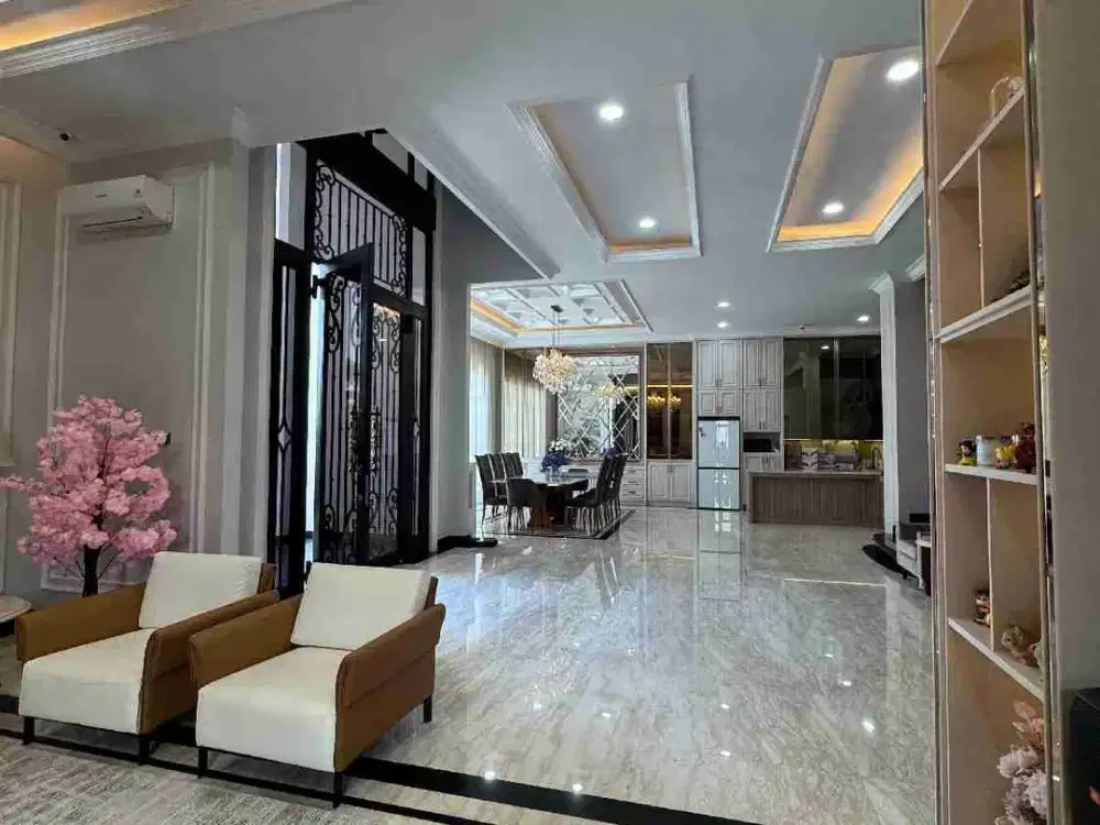 RUMAH MEWAH PIK GOLF ISLAND