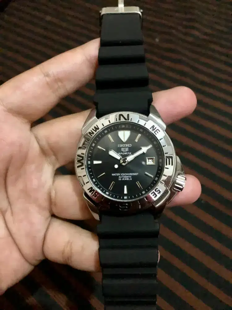 DIJUAL – SEIKO 5 SPORTS AUTOMATIC