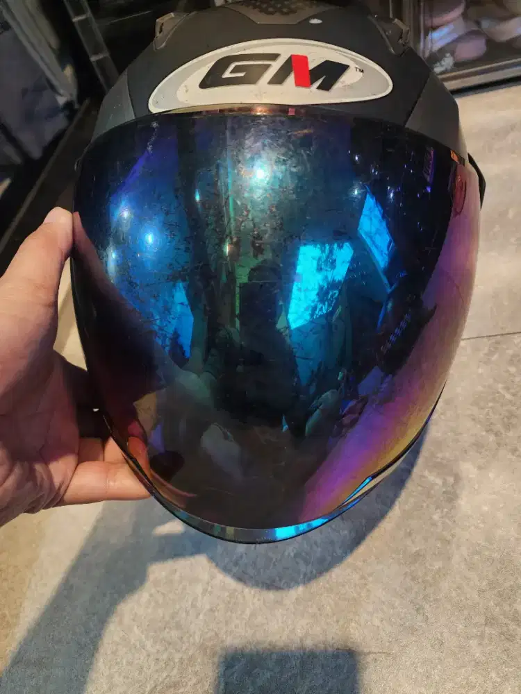 Helm GM bekas Half Face