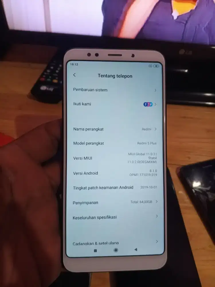 REDMI 5 PLUS 2 GB