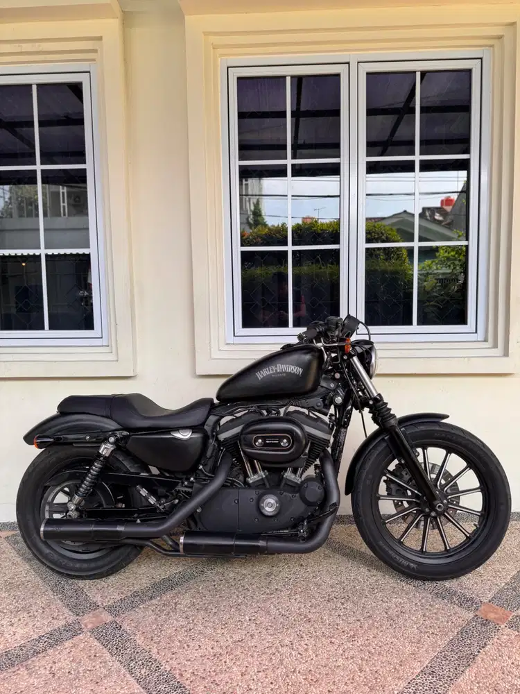 Harley Davidson Sportster Iron 883