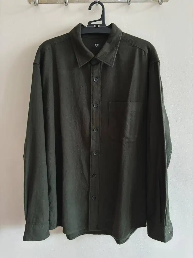 Kemeja Flannel Polos Uniqlo - Olive