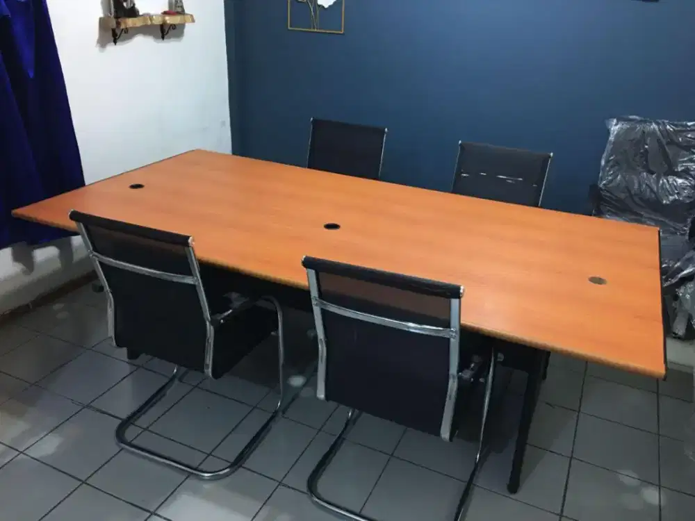 Set Meja Kantor Meeting Good Condition